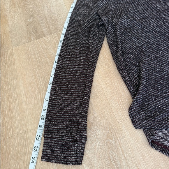 Olive + Oak Striped Pullover Hoodie with Burgundy Accents Lightweight Soft Large - Picture 9 of 11